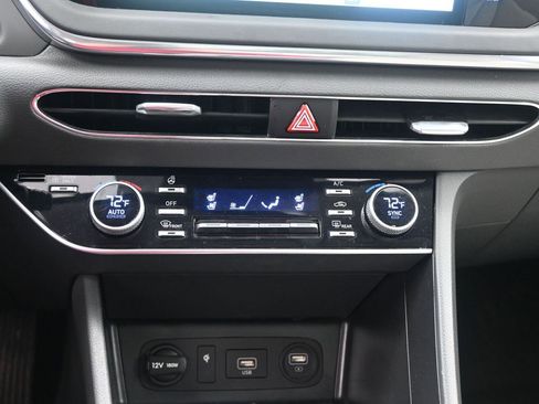 Certified 2023 Hyundai Sonata Limited w/ Cargo Package image 17