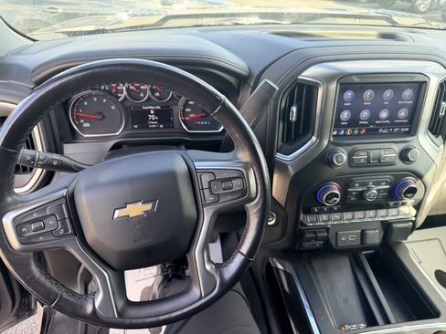 Used 2022 Chevrolet Silverado 2500 LTZ image 19