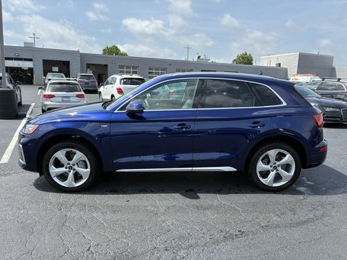 Used 2023 Audi Q5 2.0T Premium Plus w/ Premium Plus Package AWD/4WD image 8