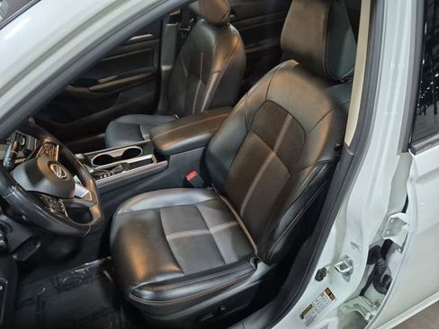 Used 2024 Nissan Altima 2.5 SR FWD image 20
