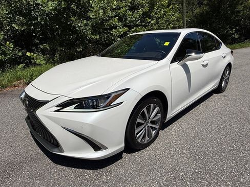 Used 2020 Lexus ES 350 w/ Premium Package FWD image 2