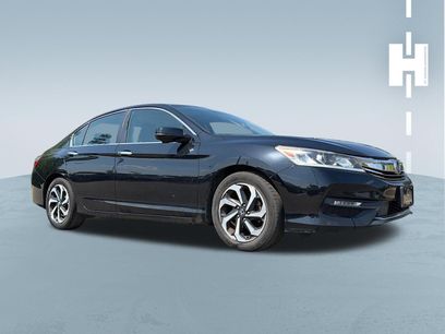 Used 2017 Honda Accord EX