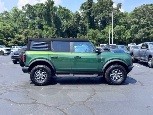 Used 2024 Ford Bronco Badlands AWD/4WD image 4