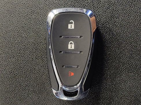 Used 2021 Chevrolet Equinox LT AWD/4WD image 32
