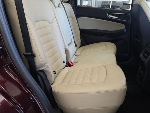 Used 2018 Ford Edge SEL w/ Equipment Group 201A AWD/4WD image 6