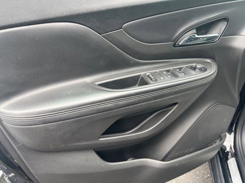 Used 2022 Buick Encore Preferred w/ Safety Package image 14