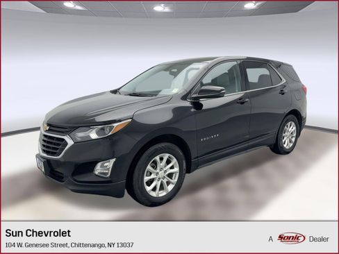 Used 2018 Chevrolet Equinox LT image 1