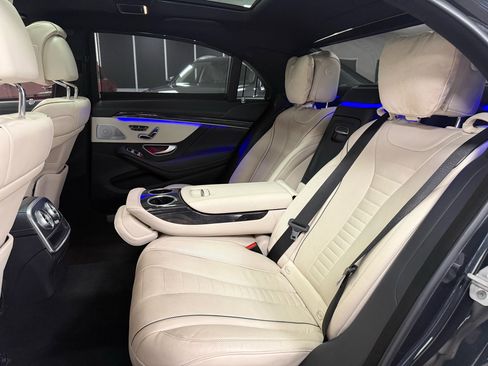 Used 2018 Mercedes-Benz S 560 4MATIC Sedan image 14