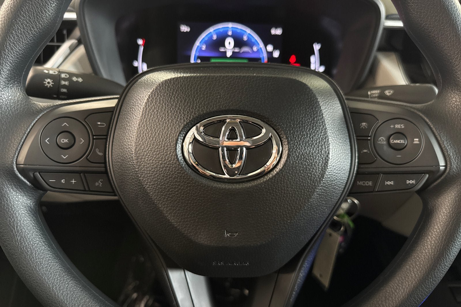New 2026 Toyota Corolla Cross L FWD image 25