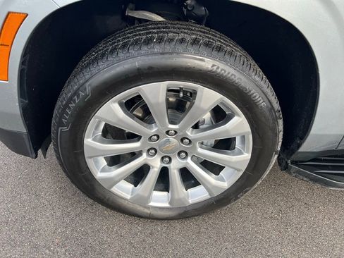 Used 2025 Chevrolet Tahoe Premier image 13