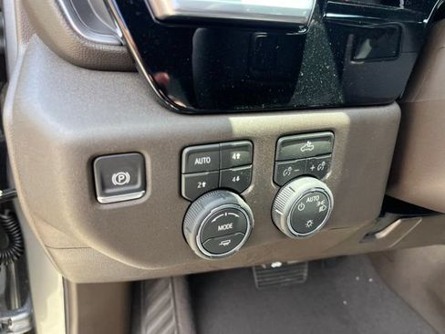 New 2026 Chevrolet Silverado 1500 LT w/ Z71 Off-Road Package AWD/4WD image 19