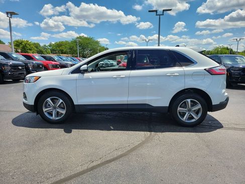 Certified 2024 Ford Edge SEL w/ Convenience Package AWD/4WD image 7