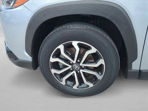 Used 2024 Toyota Corolla Cross AWD Hybrid image 23