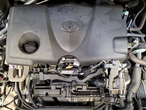 Used 2020 Toyota Camry XSE image 30