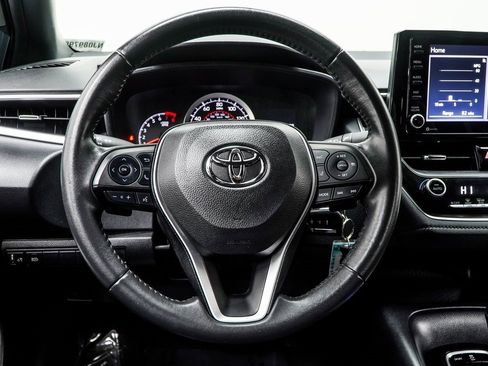 Used 2022 Toyota Corolla SE image 18