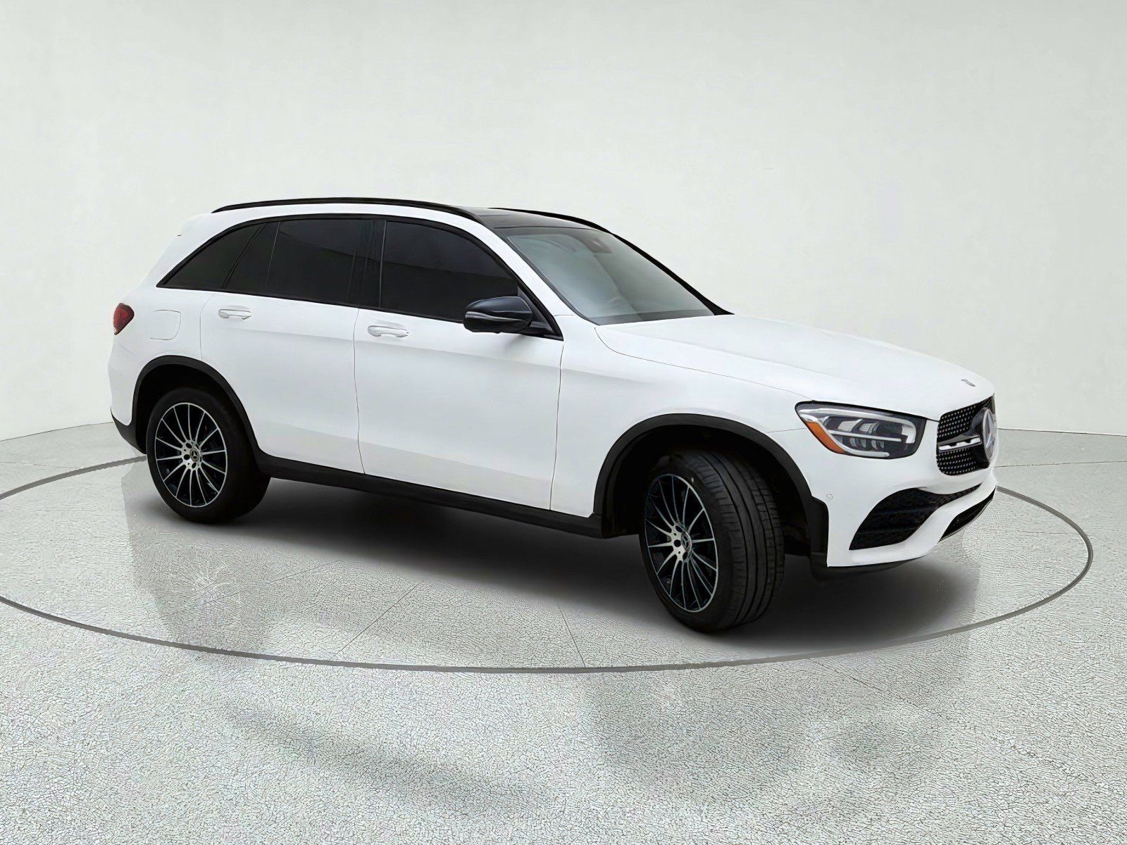 Certified 2022 Mercedes-Benz GLC 300 image 5