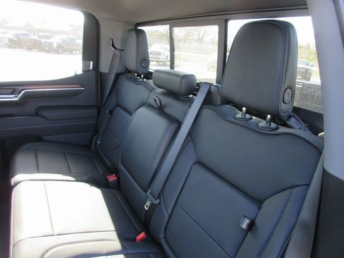 New 2026 GMC Sierra 1500 Denali w/ Denali Reserve Package image 16