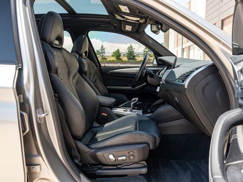 Used 2020 BMW X3 M w/ Executive Package AWD/4WD image 17