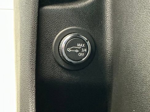 Used 2019 Cadillac XT4 Sport AWD/4WD image 28