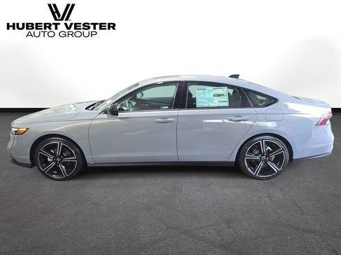 New 2026 Honda Accord SE image 1