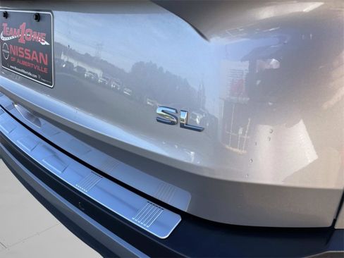 Used 2022 Nissan Rogue SL w/ SL Premium Package image 31