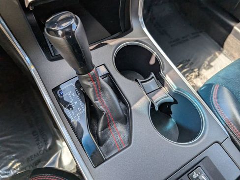 Used 2016 Toyota Camry XSE w/ Moonroof Package image 21