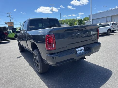 New 2026 RAM 2500 Laramie w/ Night Edition AWD/4WD image 7