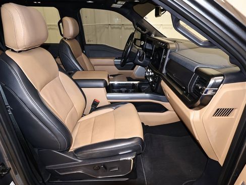 Certified 2024 Ford F350 Lariat w/ Lariat Ultimate Package image 21