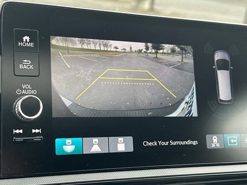 Used 2025 Honda Odyssey Elite image 28