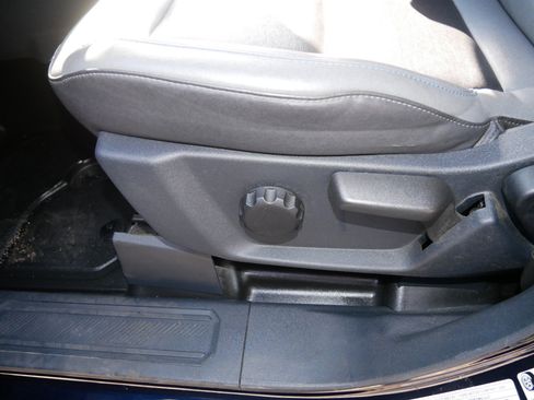 Certified 2021 Ford Bronco Black Diamond image 19