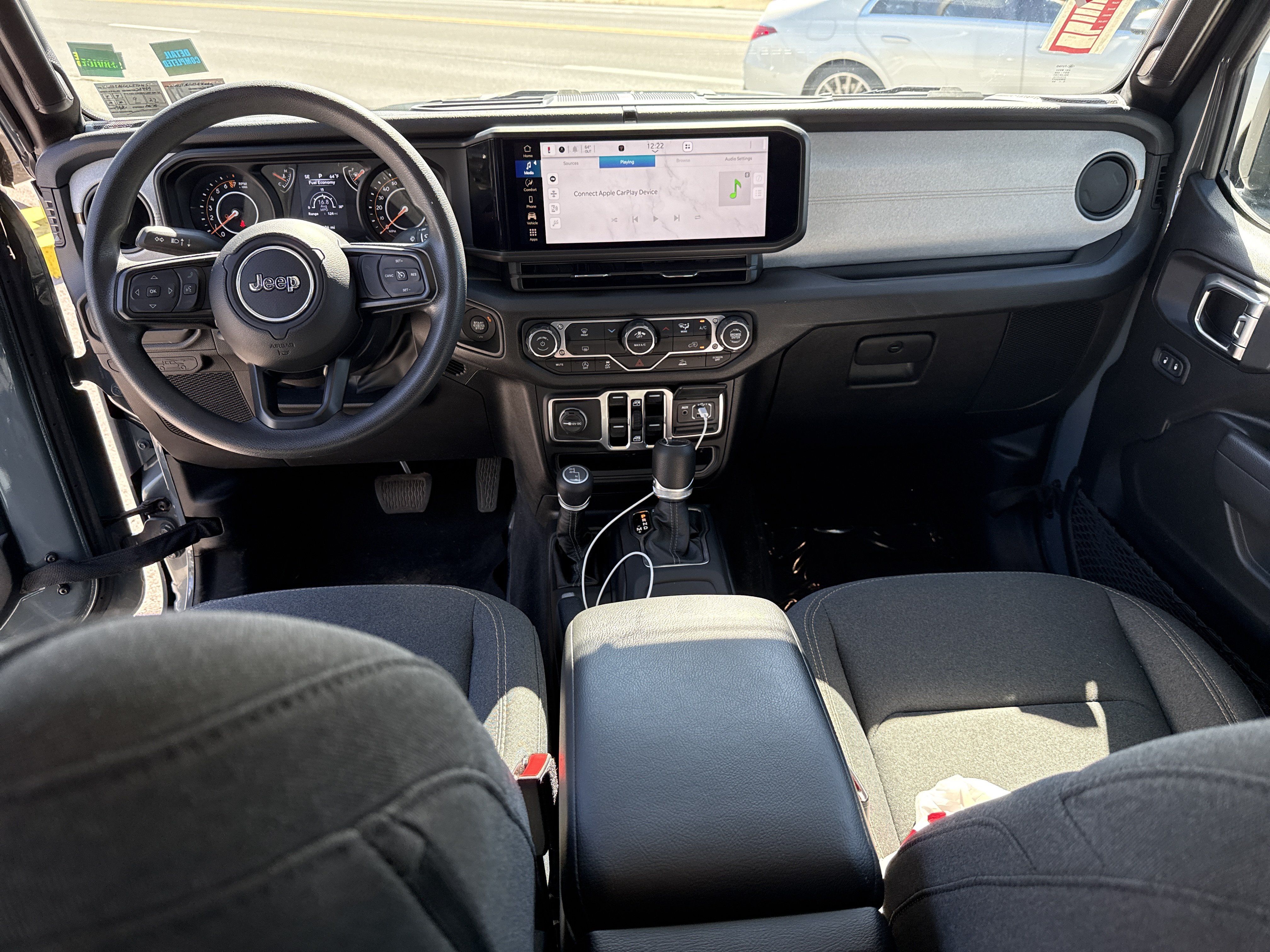 Used 2025 Jeep Gladiator Sport AWD/4WD image 14