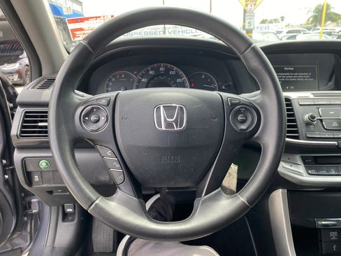 Used 2014 Honda Accord Sport image 19