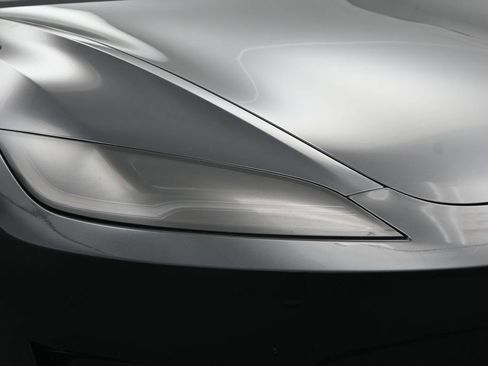 Used 2024 Tesla Model 3 Performance AWD/4WD image 4
