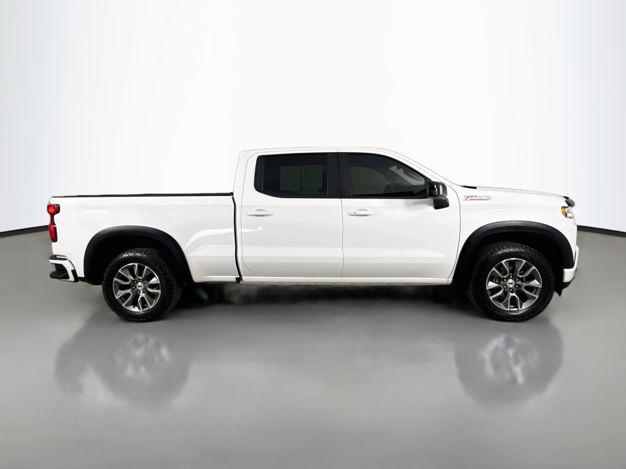 Used 2020 Chevrolet Silverado 1500 RST w/ True North Edition AWD/4WD image 9