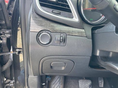 Used 2014 Buick Encore FWD image 21