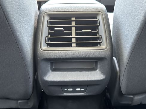Used 2025 Volkswagen Tiguan S FWD image 16