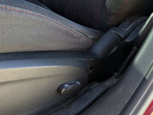 Used 2020 Chevrolet Sonic LT w/ Convenience Package image 26