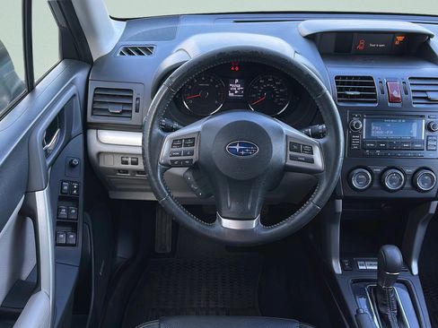 Used 2015 Subaru Forester 2.5i Touring image 10