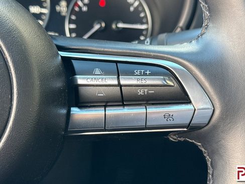 Used 2023 MAZDA MAZDA3 s image 28