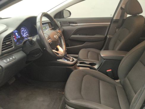 Used 2020 Hyundai Elantra Value Edition w/ Cargo Package (C1) FWD image 17