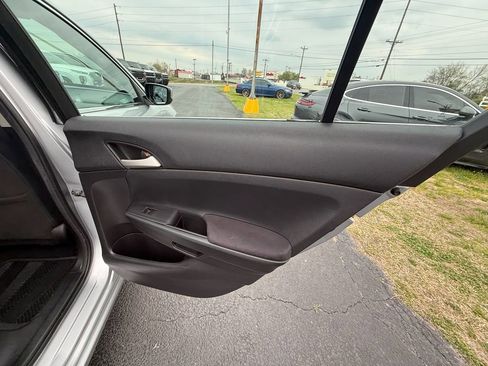 Used 2012 Honda Accord LX image 20