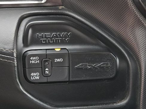 Used 2022 RAM 3500 Limited AWD/4WD image 27