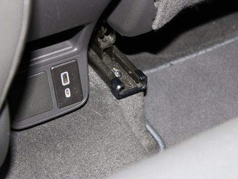 Used 2024 Buick Encore GX Sport Touring image 18