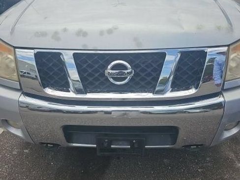 Used 2011 Nissan Titan SV w/ SV Value Truck Pkg AWD/4WD image 5