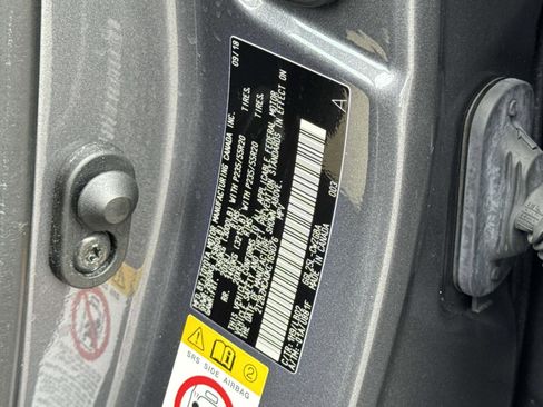 Used 2019 Lexus RX 350 AWD w/ Navigation Package image 31