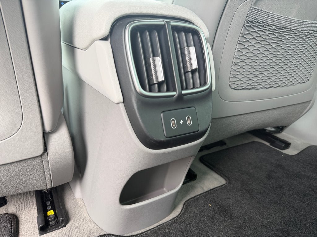 Certified 2023 Hyundai Ioniq 6 SEL AWD/4WD image 33