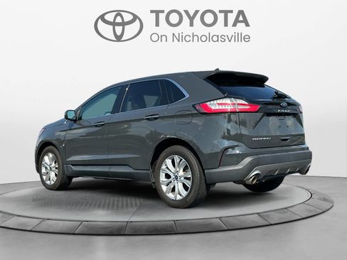 Used 2021 Ford Edge Titanium w/ Cargo Accessory Package FWD image 3