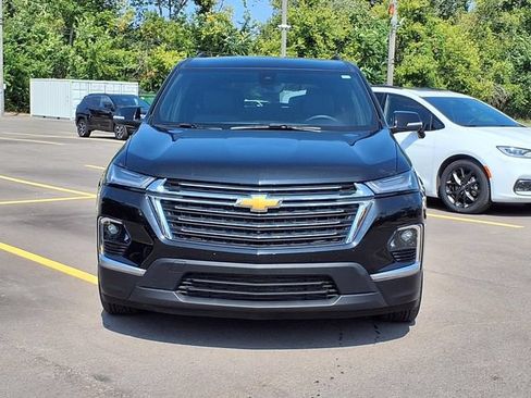Used 2023 Chevrolet Traverse LT w/ LT Premium Package AWD/4WD image 26