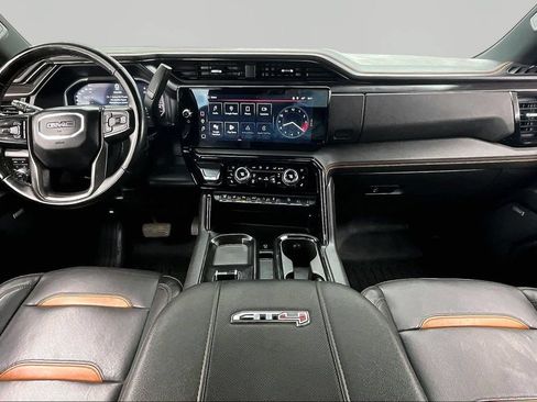 Used 2024 GMC Sierra 3500 AT4 w/ Technology Package AWD/4WD image 16