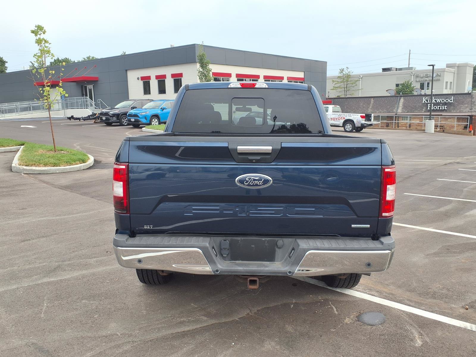 Used 2018 Ford F150 XLT w/ Equipment Group 302A Luxury AWD/4WD image 26